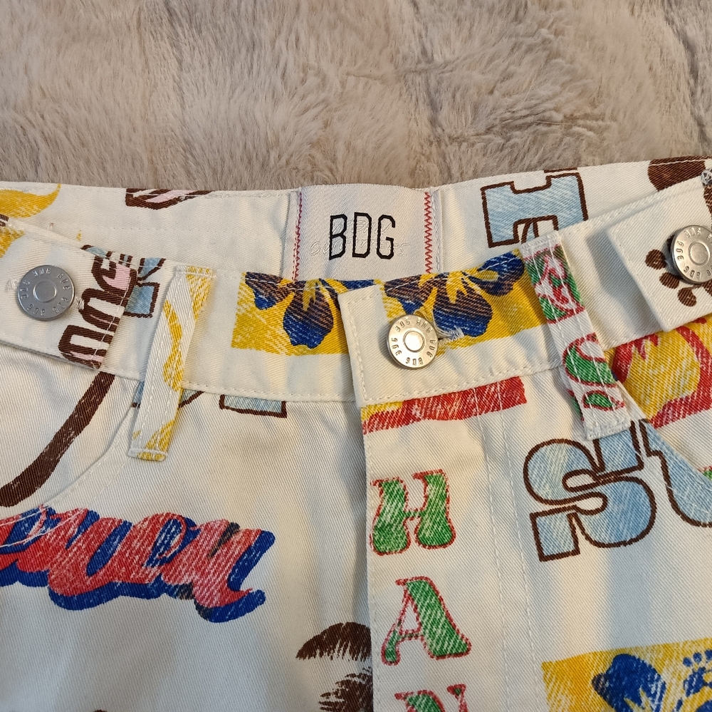 BDG Shorts Size 24 - Picture 5 of 7